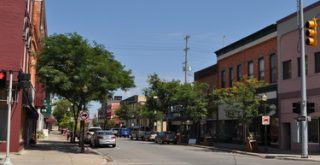 shopping_district_in_downtown_alpena_michigan_md